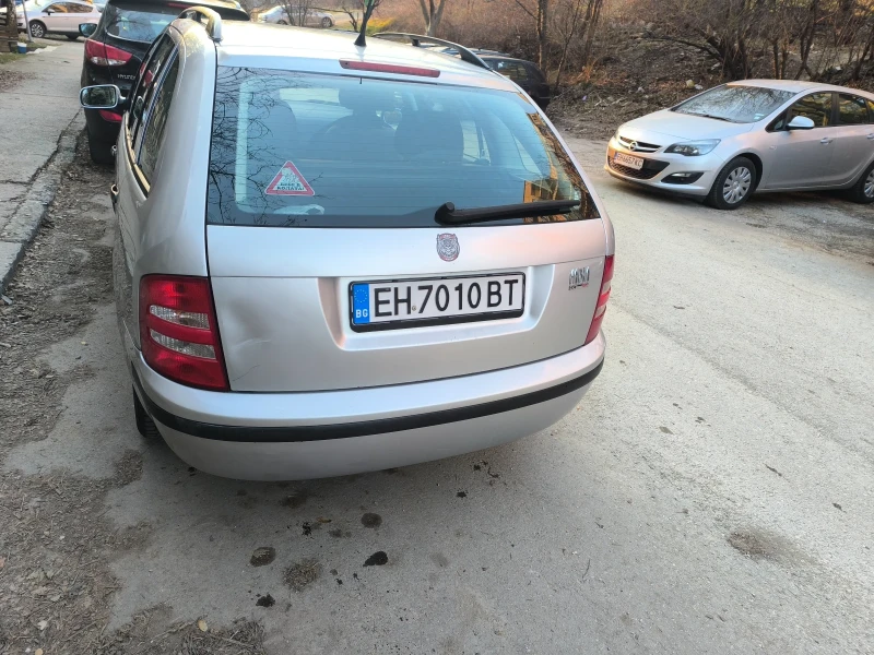 Skoda Fabia, снимка 3 - Автомобили и джипове - 49069924