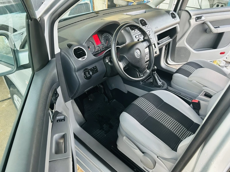 VW Caddy 2.0TDI* STYLE* 6+ 1* TOP* UNIKAT, снимка 9 - Автомобили и джипове - 52229899