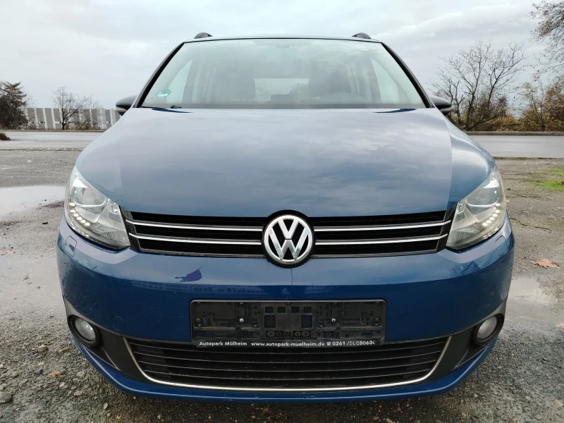 VW Touran 2.0-140 КС НАВИ, ПАНОРАМА, АВТОМАТИК. , снимка 2 - Автомобили и джипове - 53169707