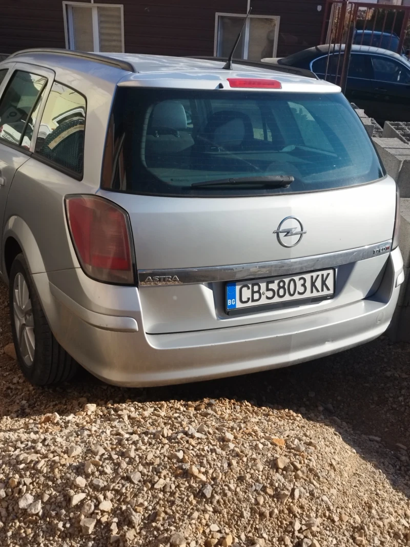 Opel Astra, снимка 4 - Автомобили и джипове - 53173582