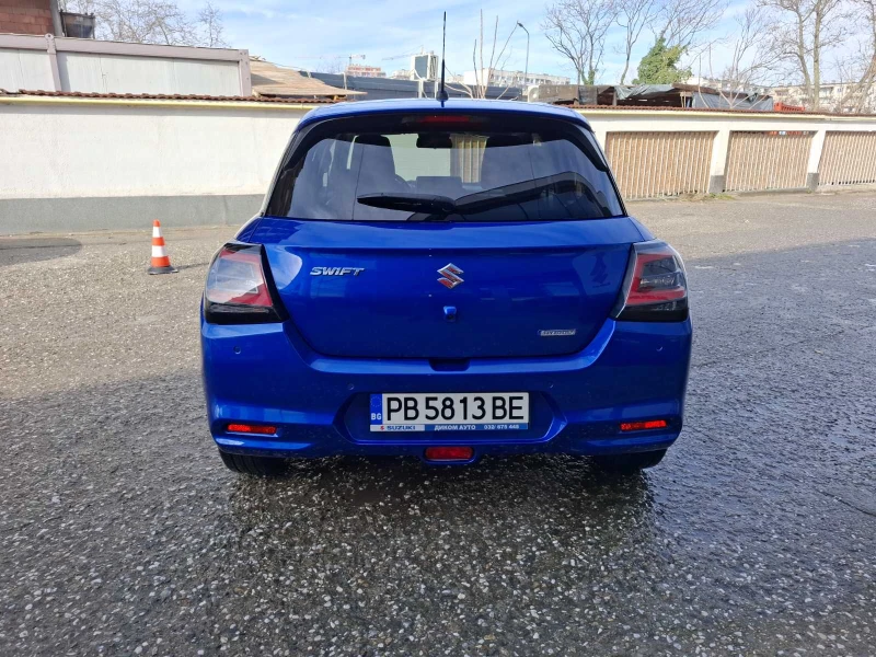 Suzuki Swift GLX Hybrid 5МТ, снимка 4 - Автомобили и джипове - 53381063