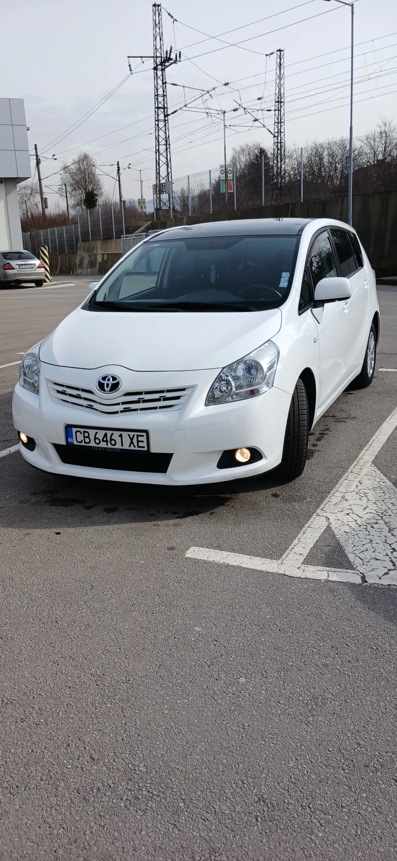 Toyota Verso, снимка 11 - Автомобили и джипове - 53415758