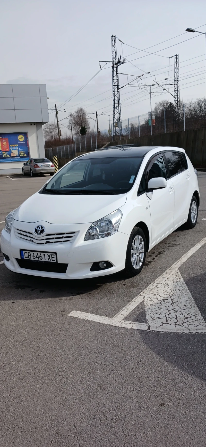 Toyota Verso, снимка 2 - Автомобили и джипове - 53415758