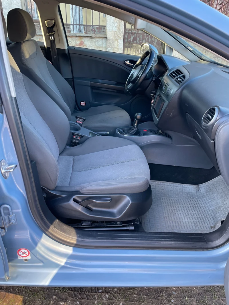 Seat Leon 2.0D 140 k.c Sport, снимка 12 - Автомобили и джипове - 53526687