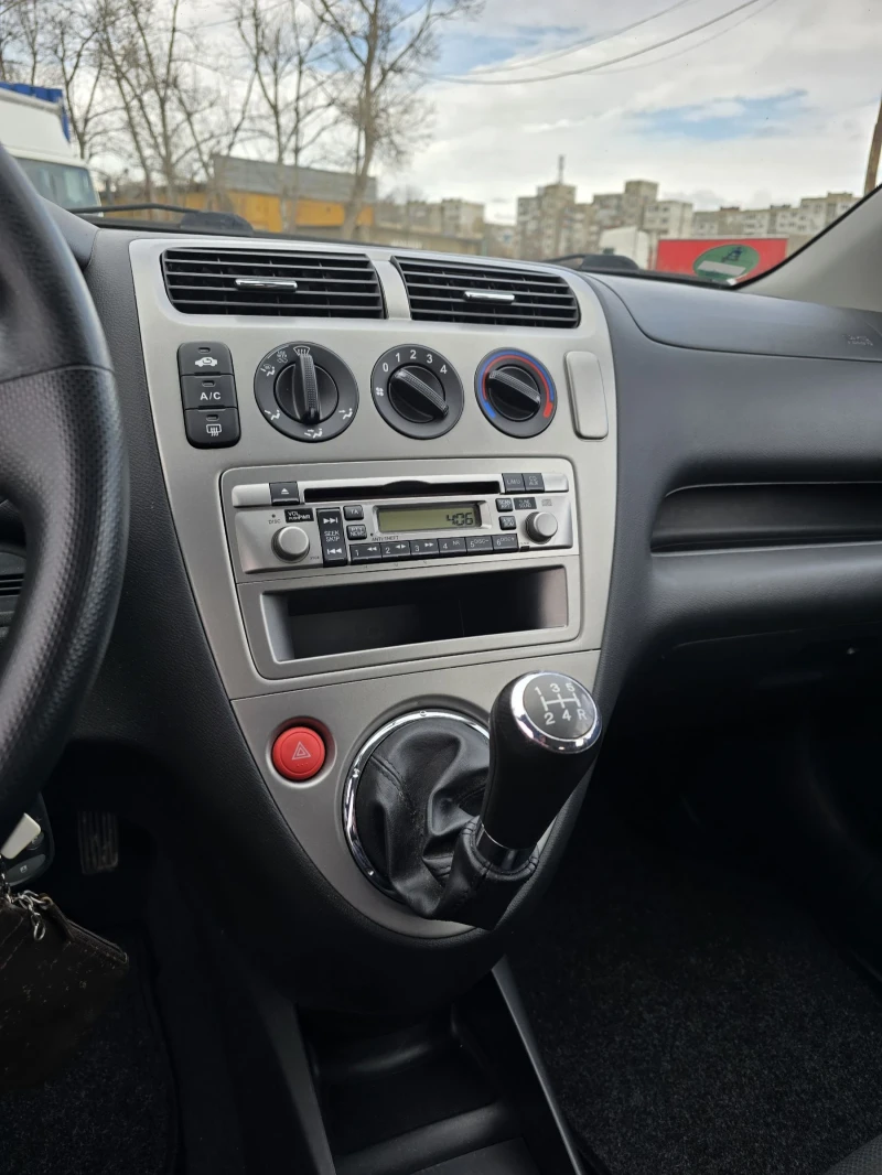 Honda Civic 1.4 LS TUV , снимка 12 - Автомобили и джипове - 53531945