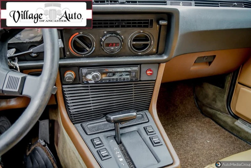 BMW 633 1982 BMW 6 Series 633CSi Coupe RWD, снимка 16 - Автомобили и джипове - 53542079