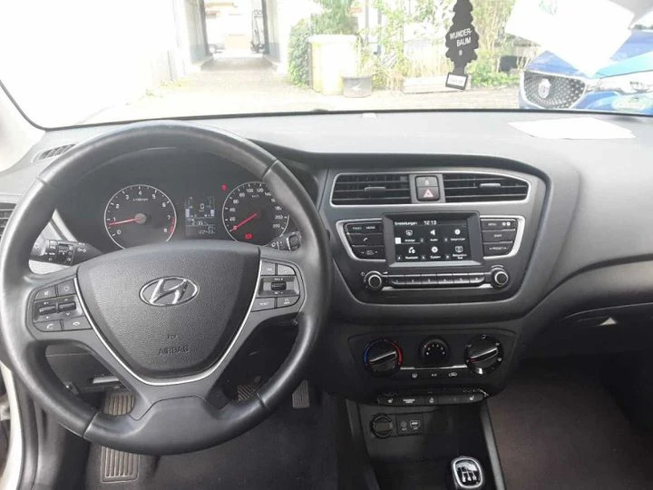 Hyundai I20 1200 I EURO 6 D, снимка 4 - Автомобили и джипове - 47851117