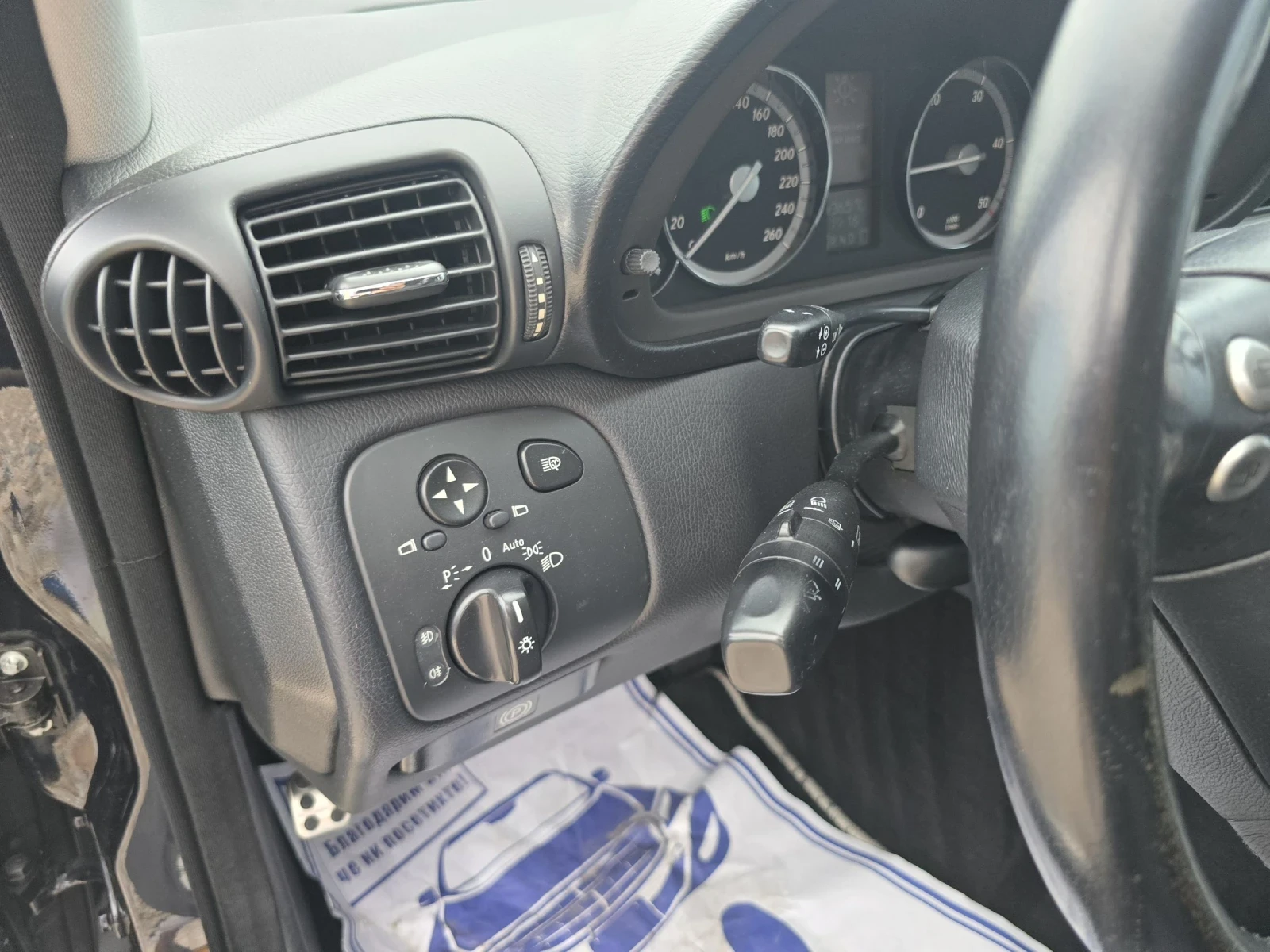 Mercedes-Benz C 320 3.0CDI/AMG-PAKET/Sport-edition/FACE-LIFT - изображение 10