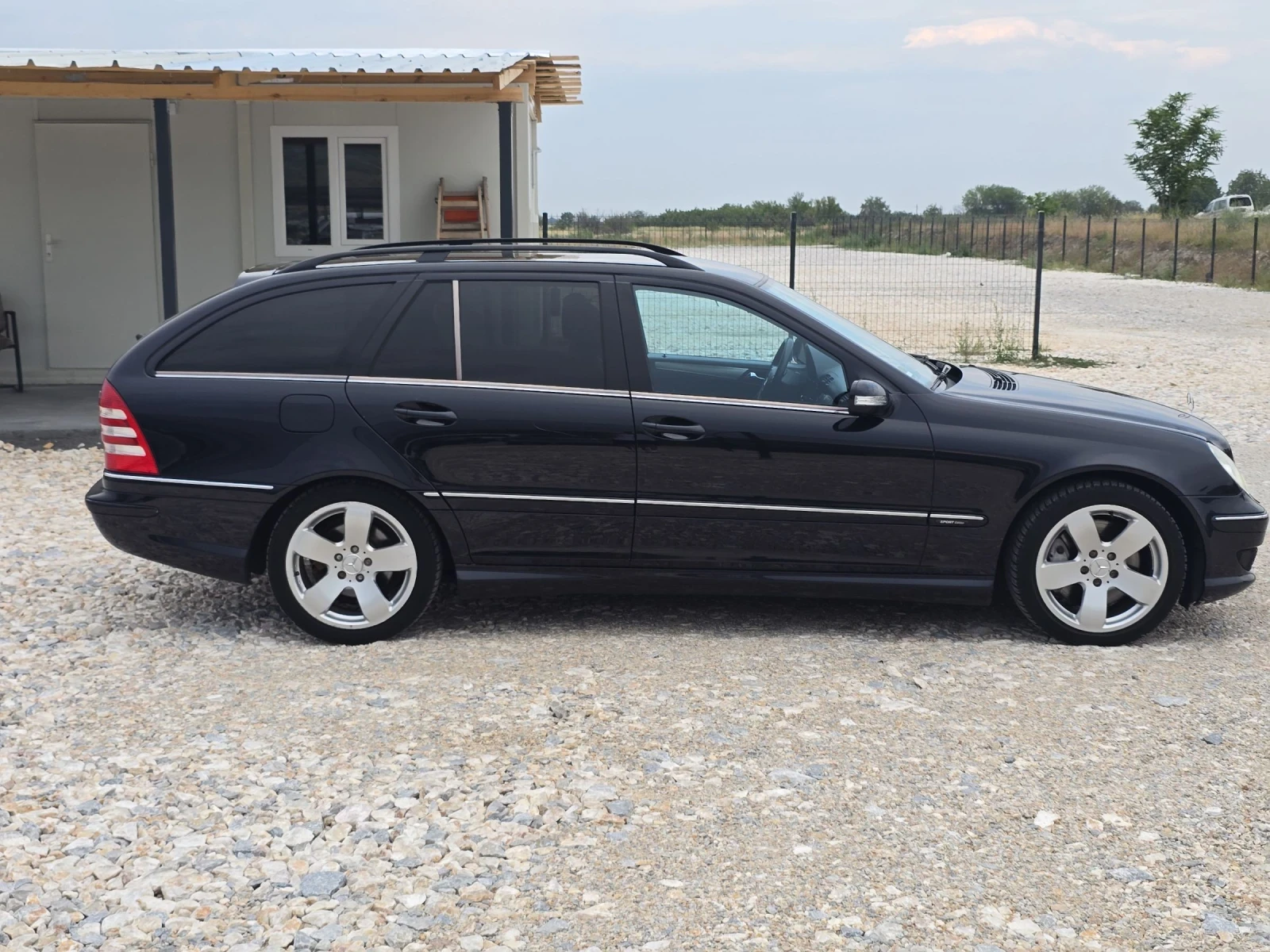 Mercedes-Benz C 320 3.0CDI/AMG-PAKET/Sport-edition/FACE-LIFT - изображение 6