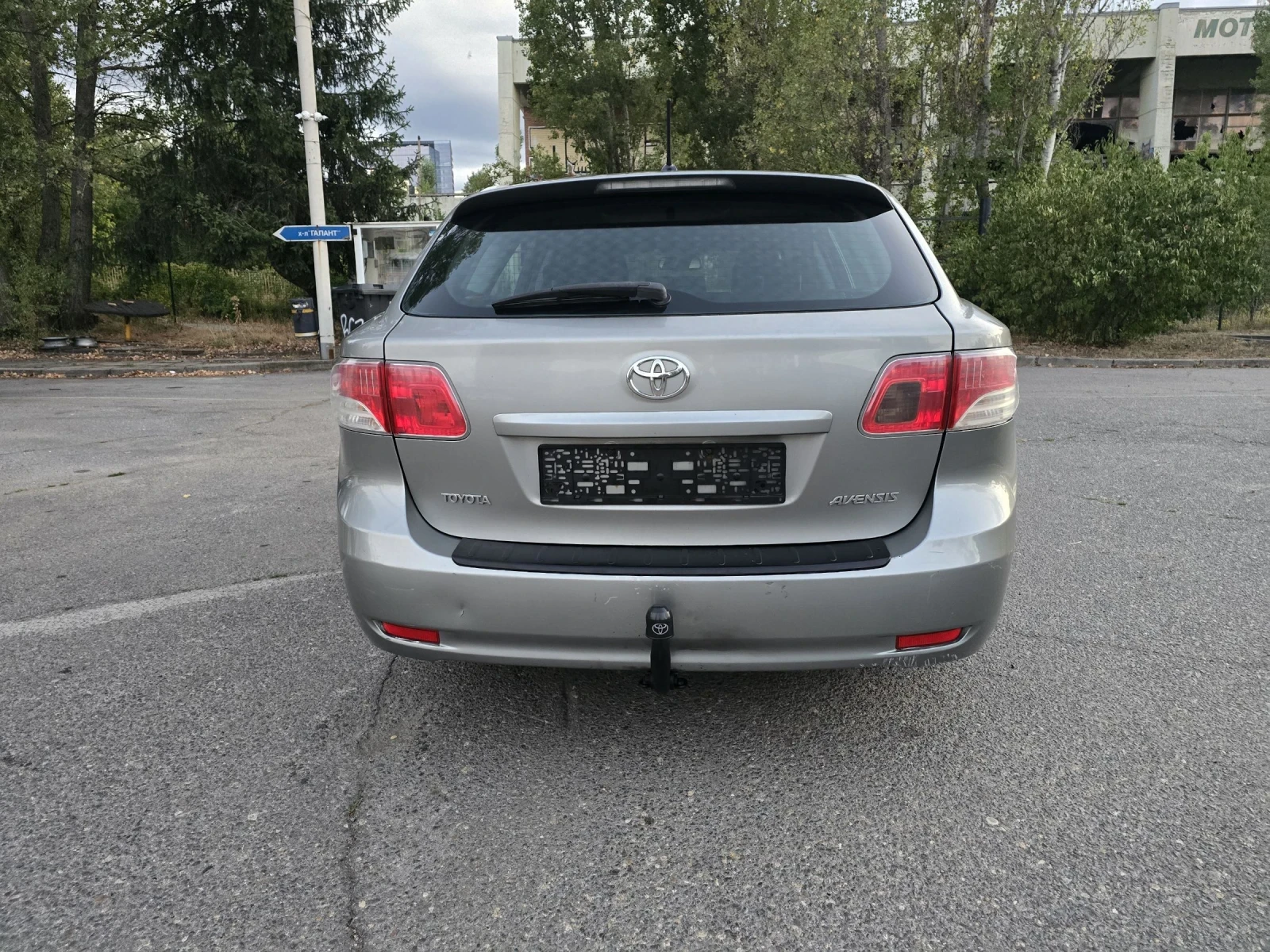 Toyota Avensis 1.8БЕНЗИН/147КС/КОМБИ - изображение 5