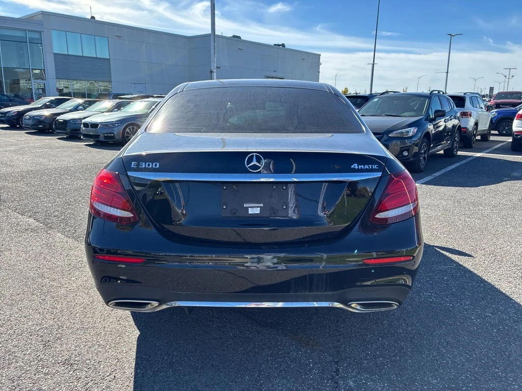 Mercedes-Benz E 300 * CARFAX * БЕЗ ПЪРВОНАЧАЛНА ВНОСКА | Mobile.bg — изображение 4