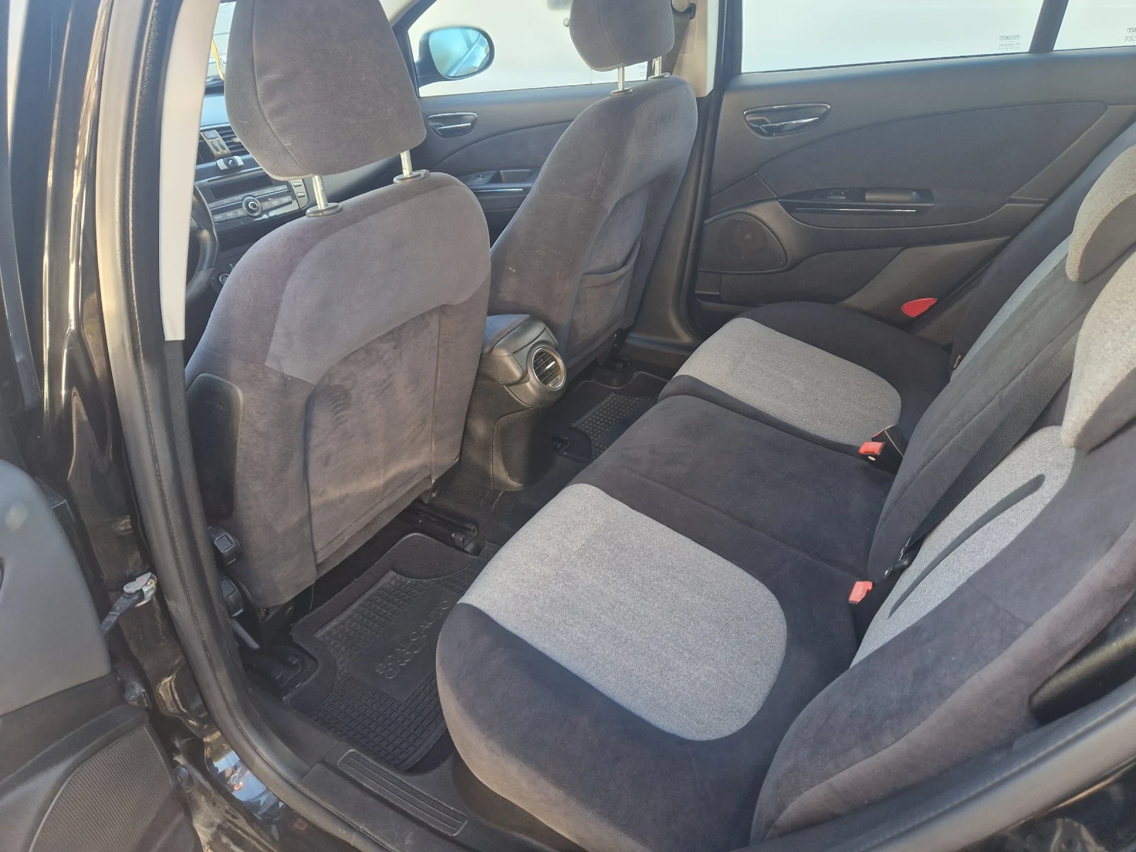 Fiat Bravo 1.9m-jet, 90кс, 09г, Климатроник, Италия  - изображение 4