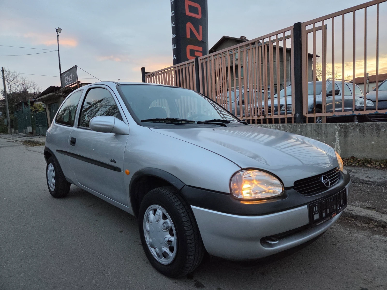 Opel Corsa 1, 000   | Mobile.bg   1
