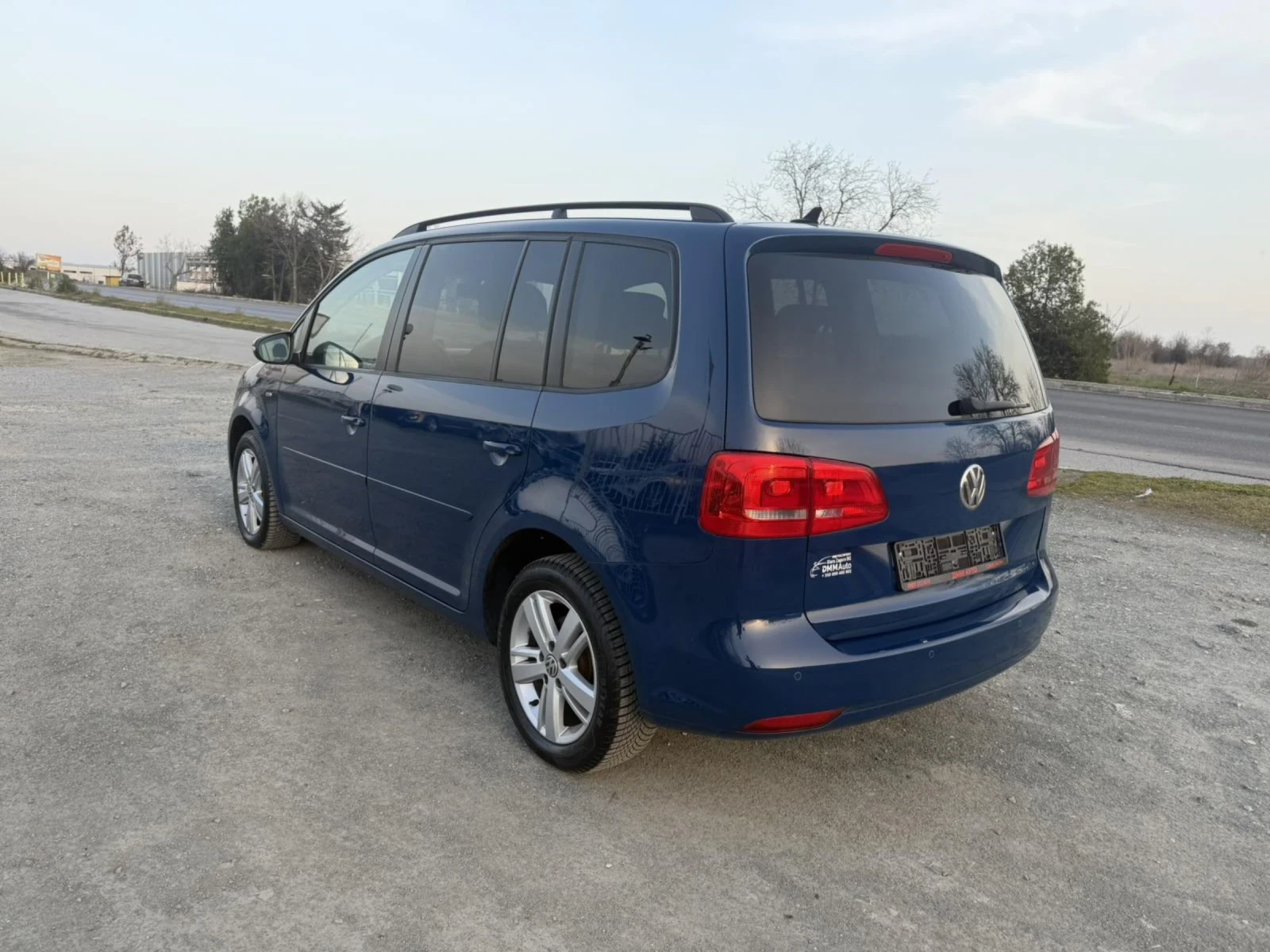 VW Touran 2.0-140 КС НАВИ, ПАНОРАМА, АВТОМАТИК. ЕВРО5В - изображение 7