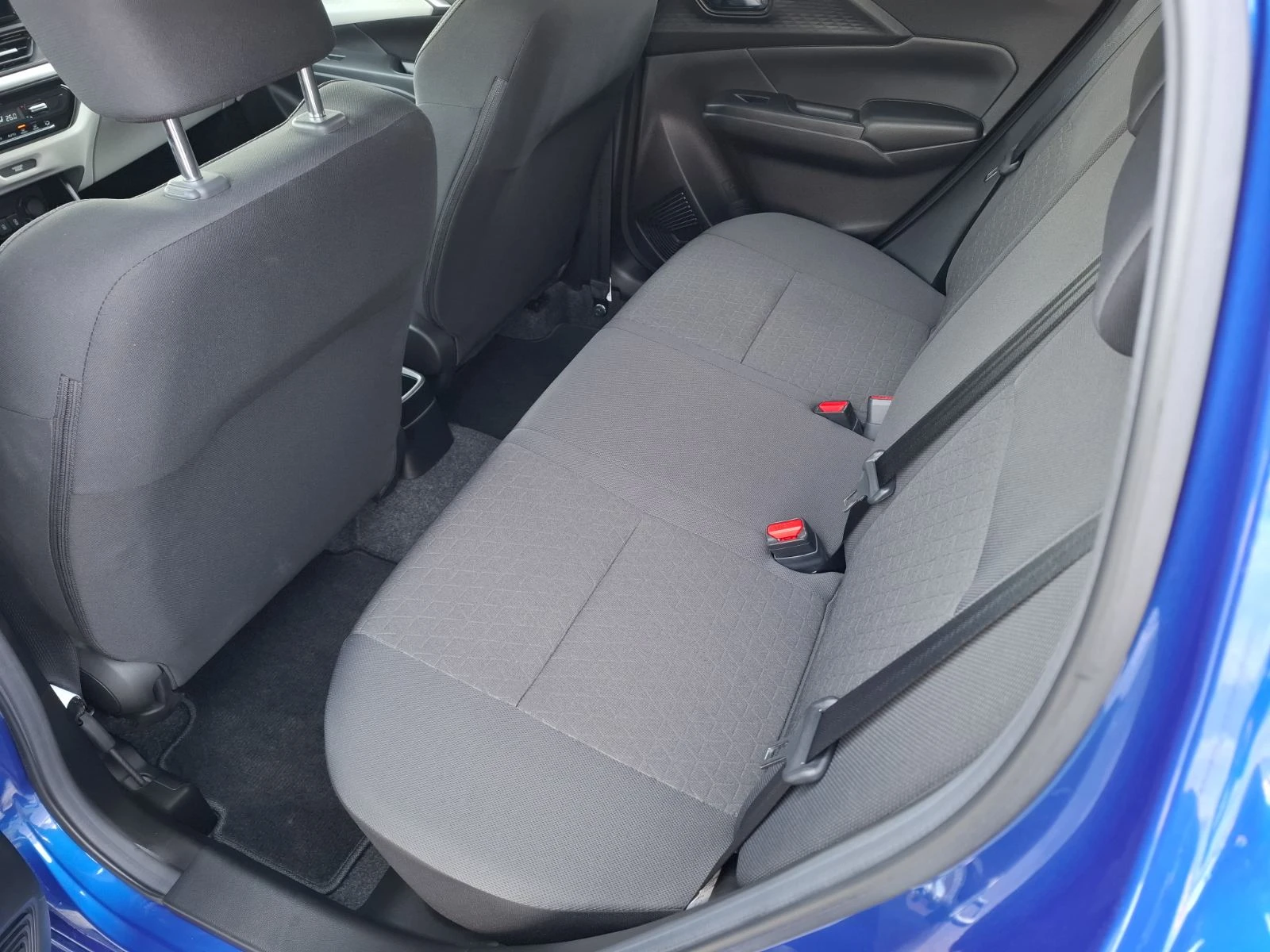 Suzuki Swift GLX Hybrid 5МТ - изображение 7