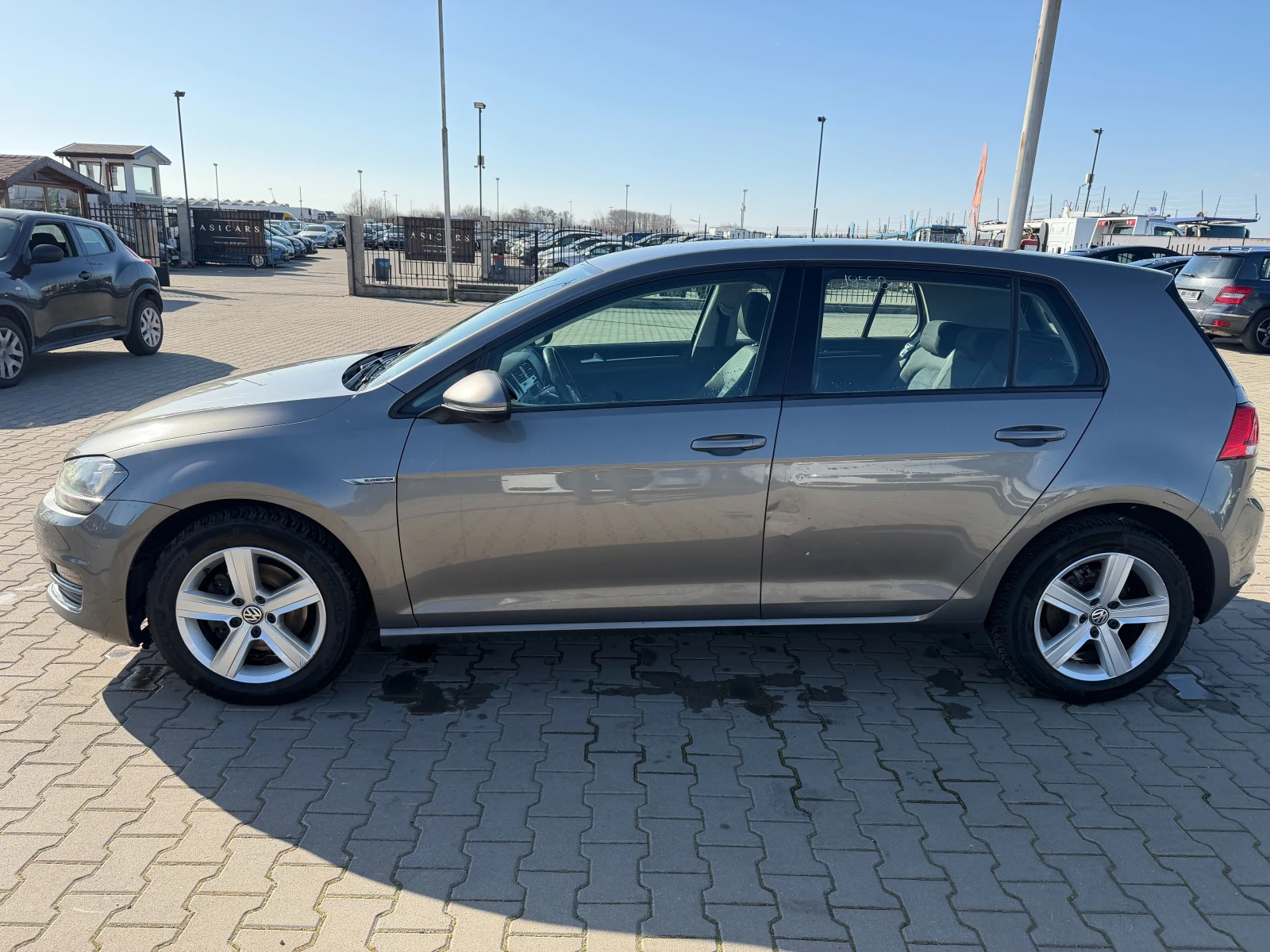 VW Golf 1.4TGI NAVI EURO 6, снимка 9 - Автомобили и джипове - 53828698