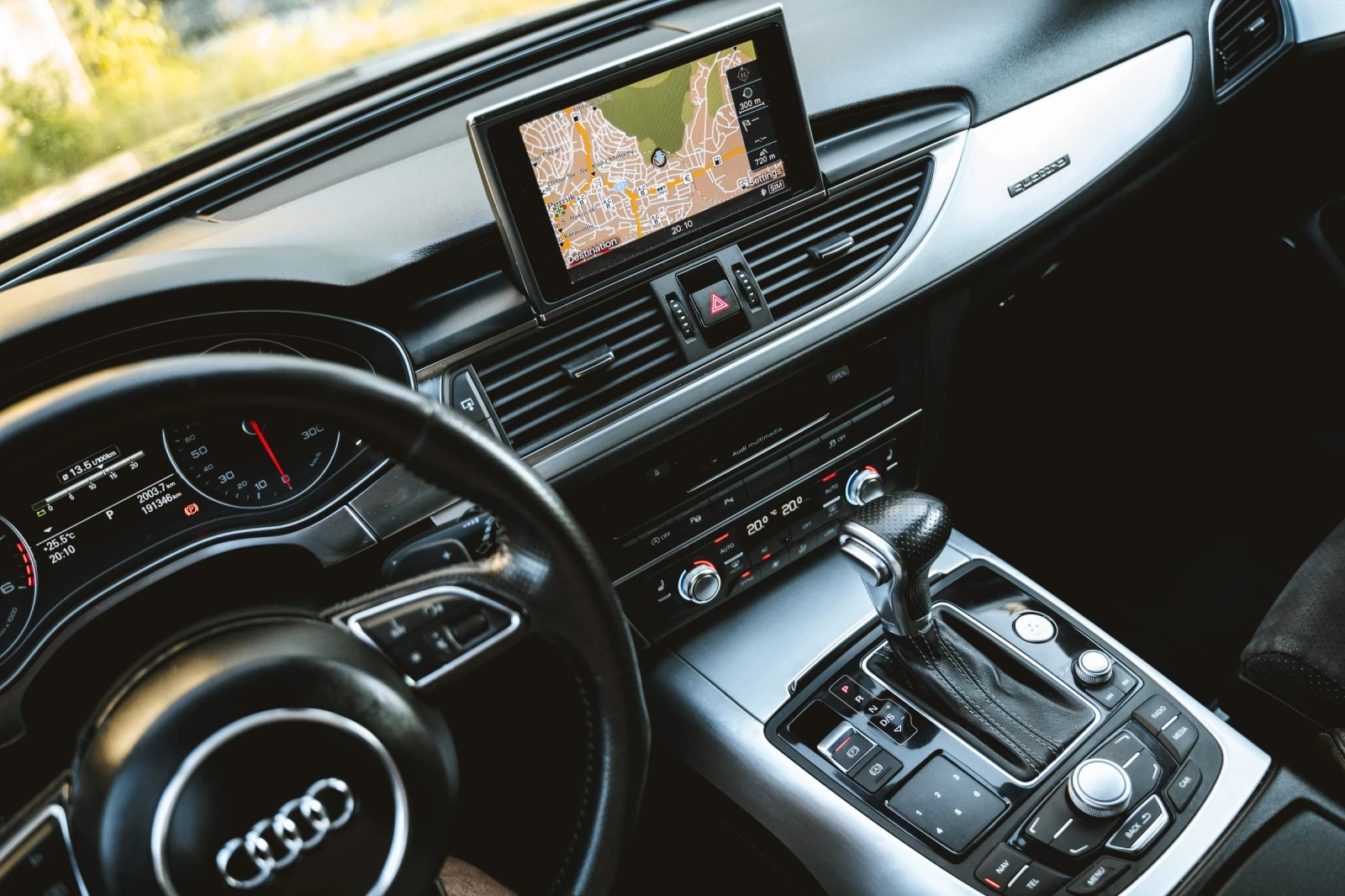 Audi A6, снимка 8 - Автомобили и джипове - 54105062