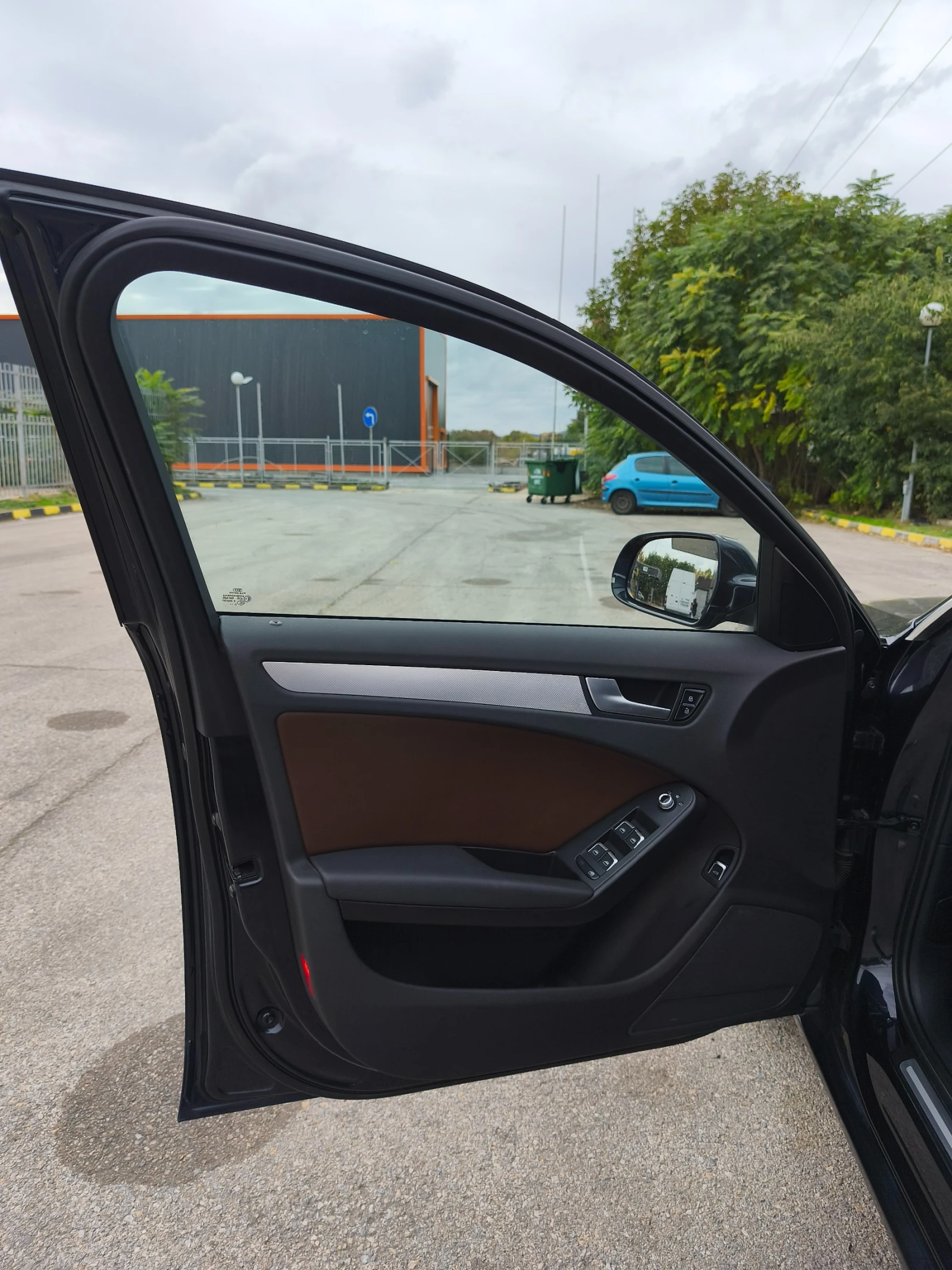 Audi A4, снимка 12 - Автомобили и джипове - 54122029