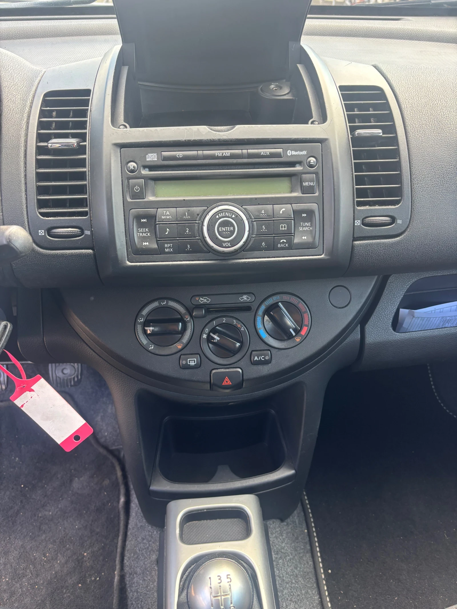 Nissan Note, снимка 13 - Автомобили и джипове - 54291009