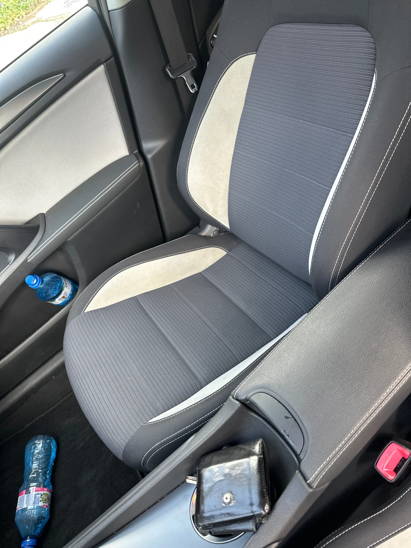 Toyota Avensis, снимка 6 - Автомобили и джипове - 54494964
