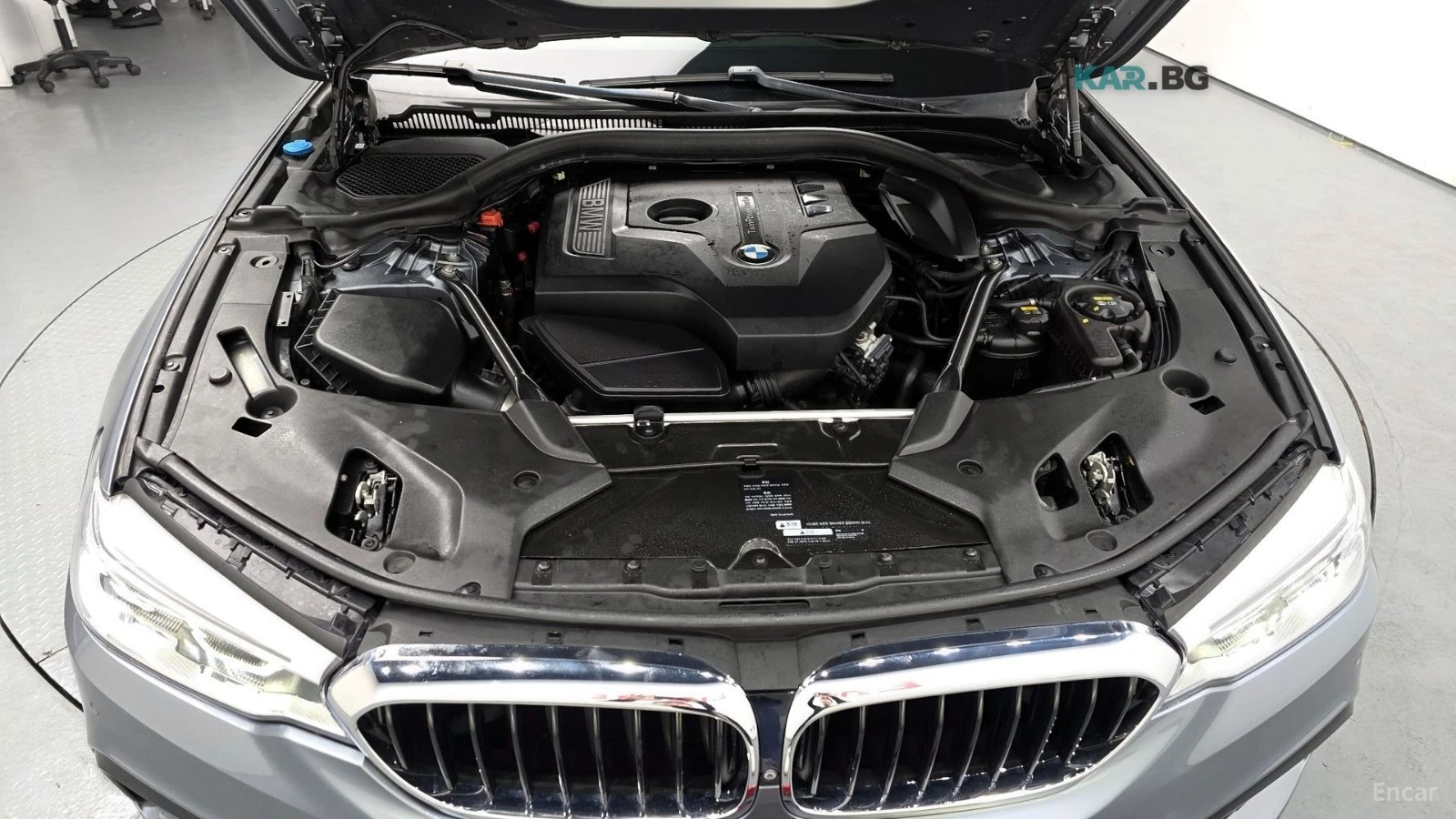 BMW 530 * M-SPORT PLUS* ПОДГРЕВ* ОБДУХВАНЕ* ШИБИДАХ* HEAD-, снимка 6 - Автомобили и джипове - 54659667