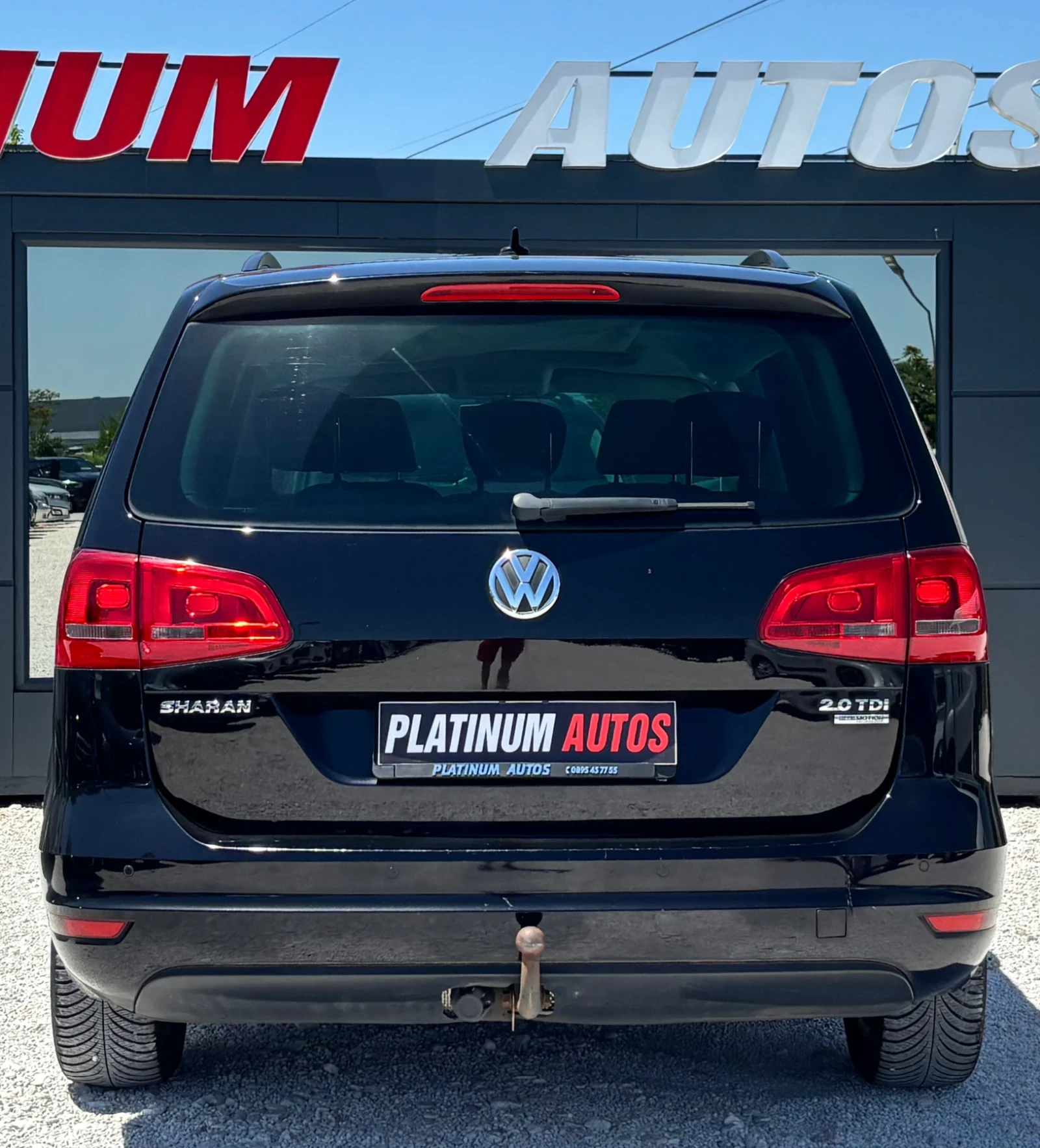 VW Sharan 2.0TDI/PANO/NAVI/BLUEMOTION/TOP, снимка 7 - Автомобили и джипове - 55102366
