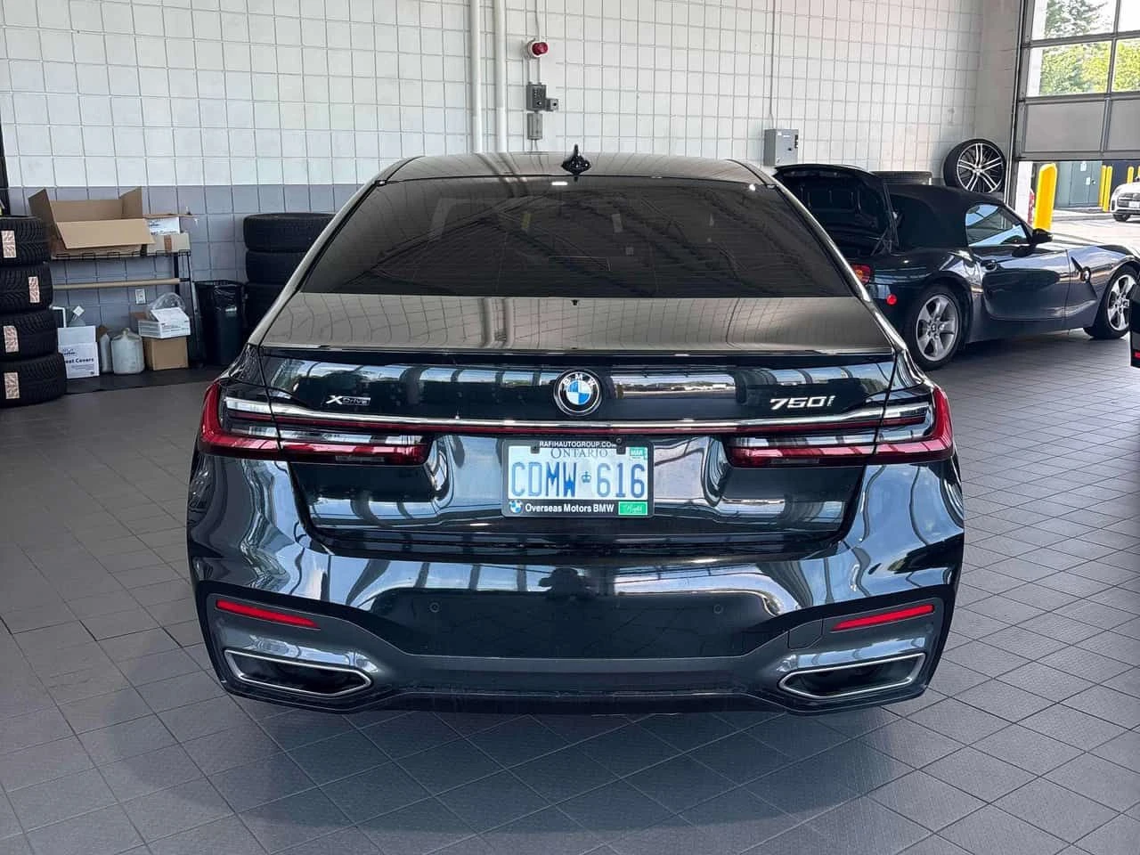 BMW 750 * 750i xDrive * CARFAX * ЦЕНА ДО БГ, снимка 6 - Автомобили и джипове - 55138957
