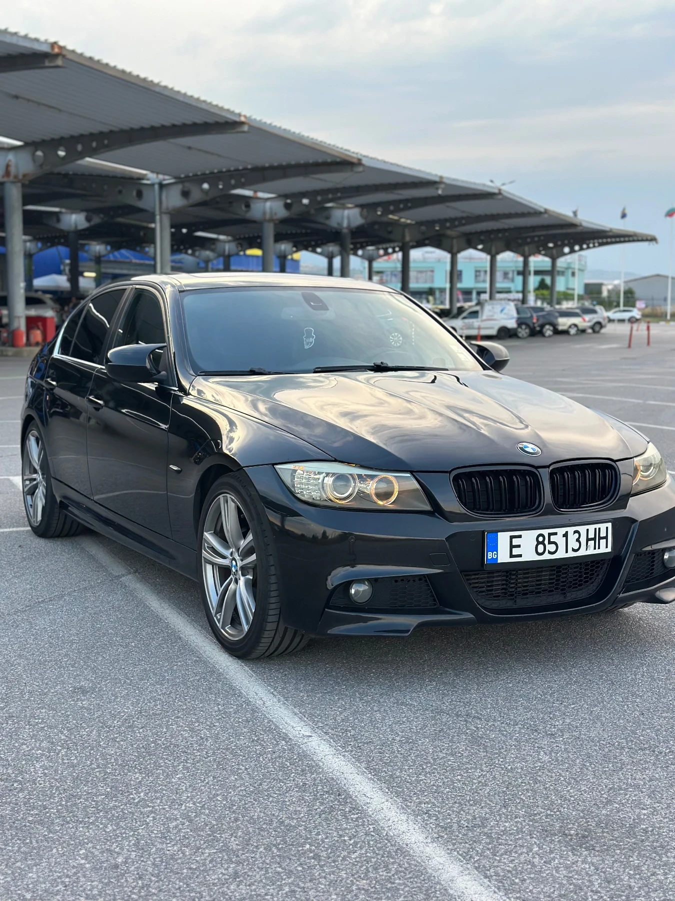 BMW 330, снимка 2 - Автомобили и джипове - 55355301