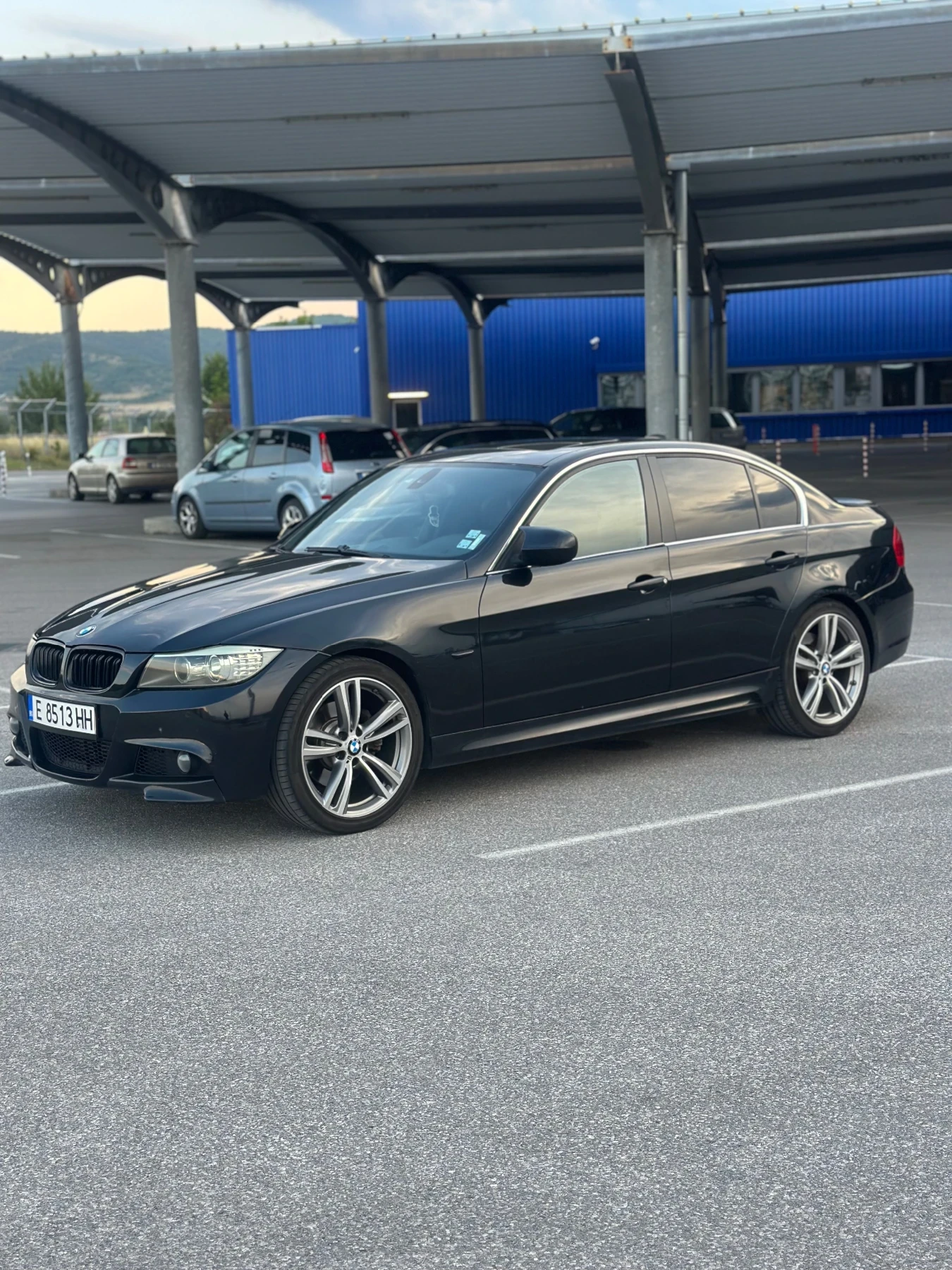 BMW 330, снимка 6 - Автомобили и джипове - 55355301