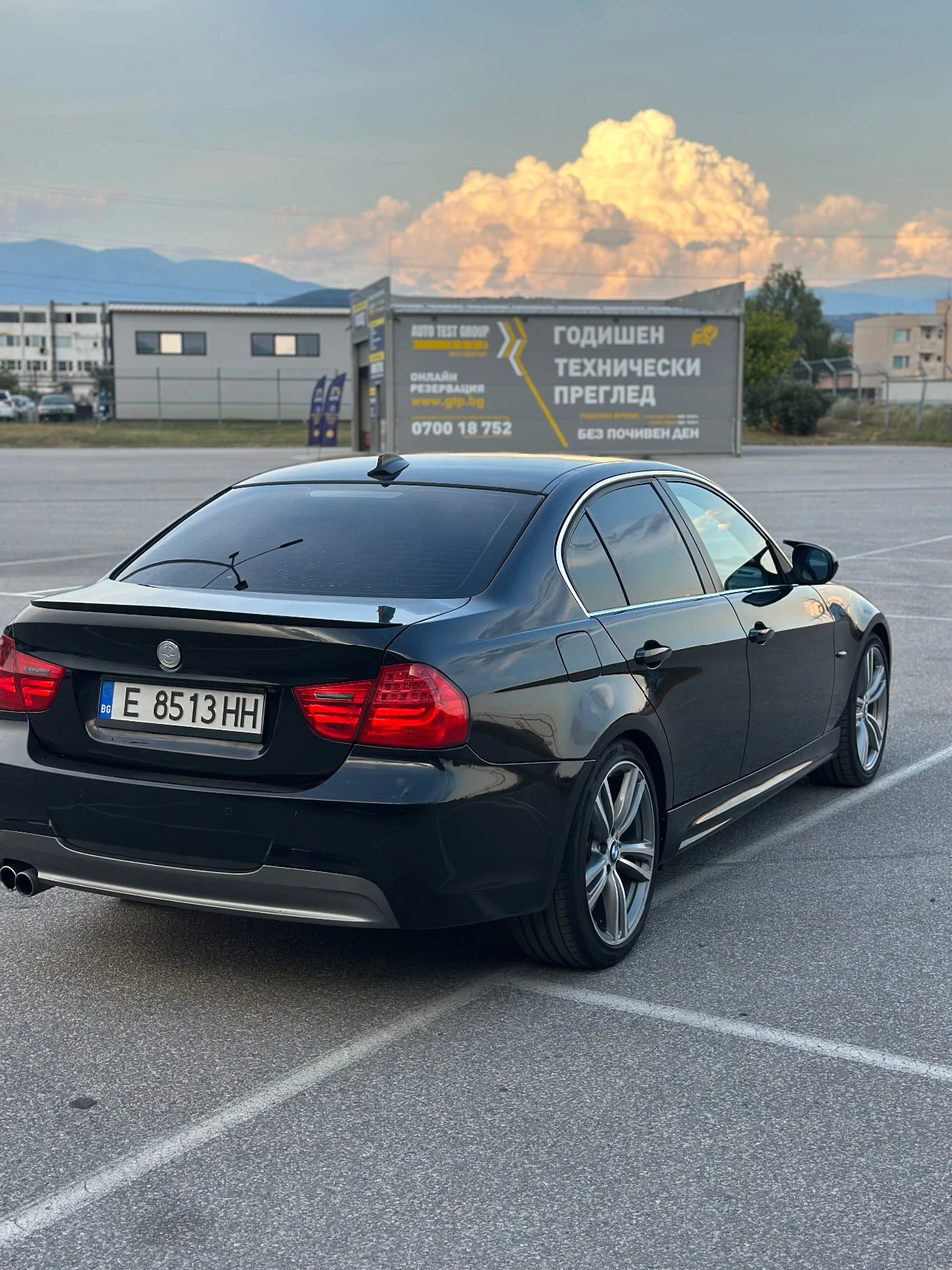 BMW 330, снимка 8 - Автомобили и джипове - 55355301