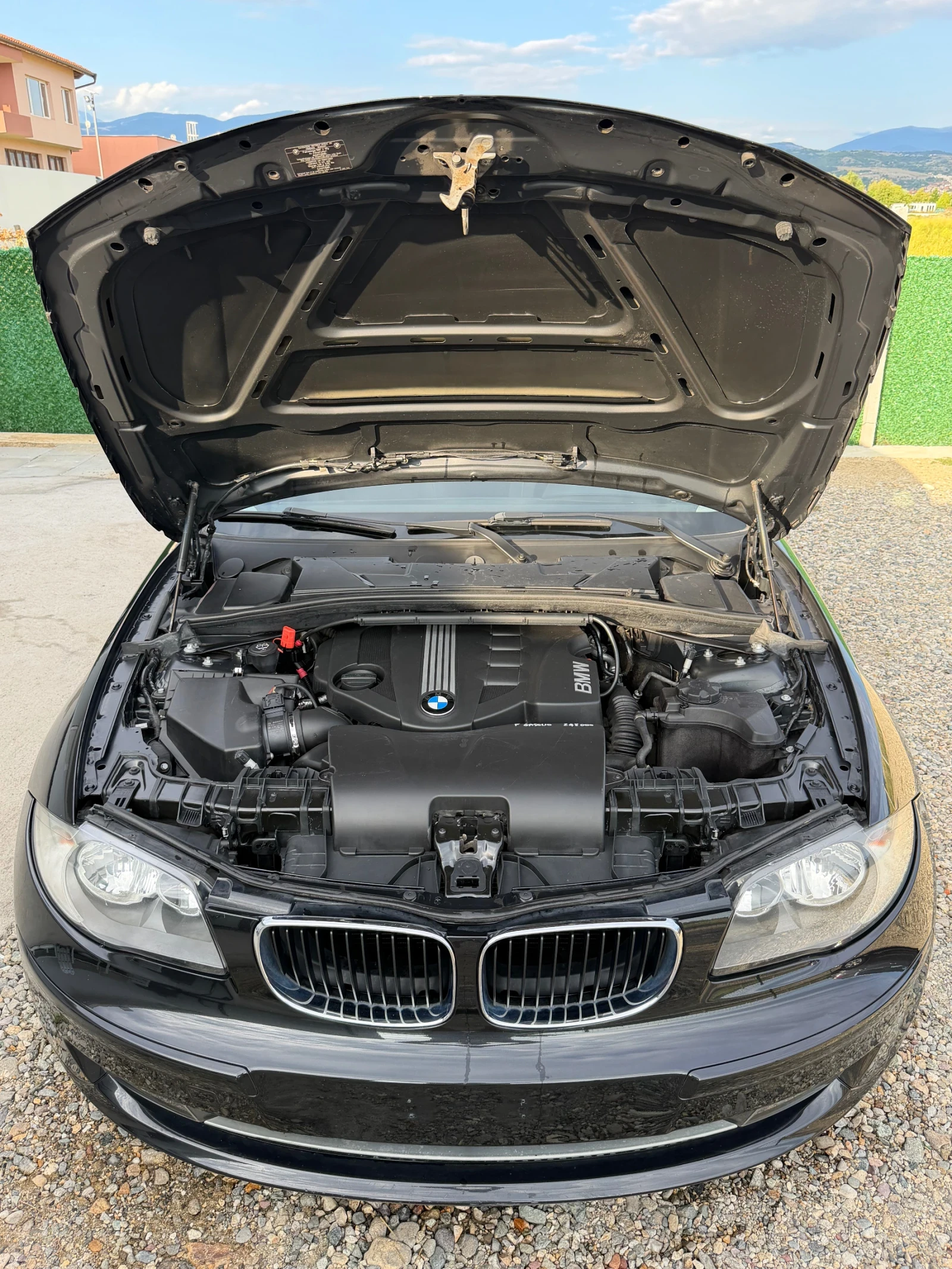 BMW 116 Diesel /// Top ///, снимка 8 - Автомобили и джипове - 55436697