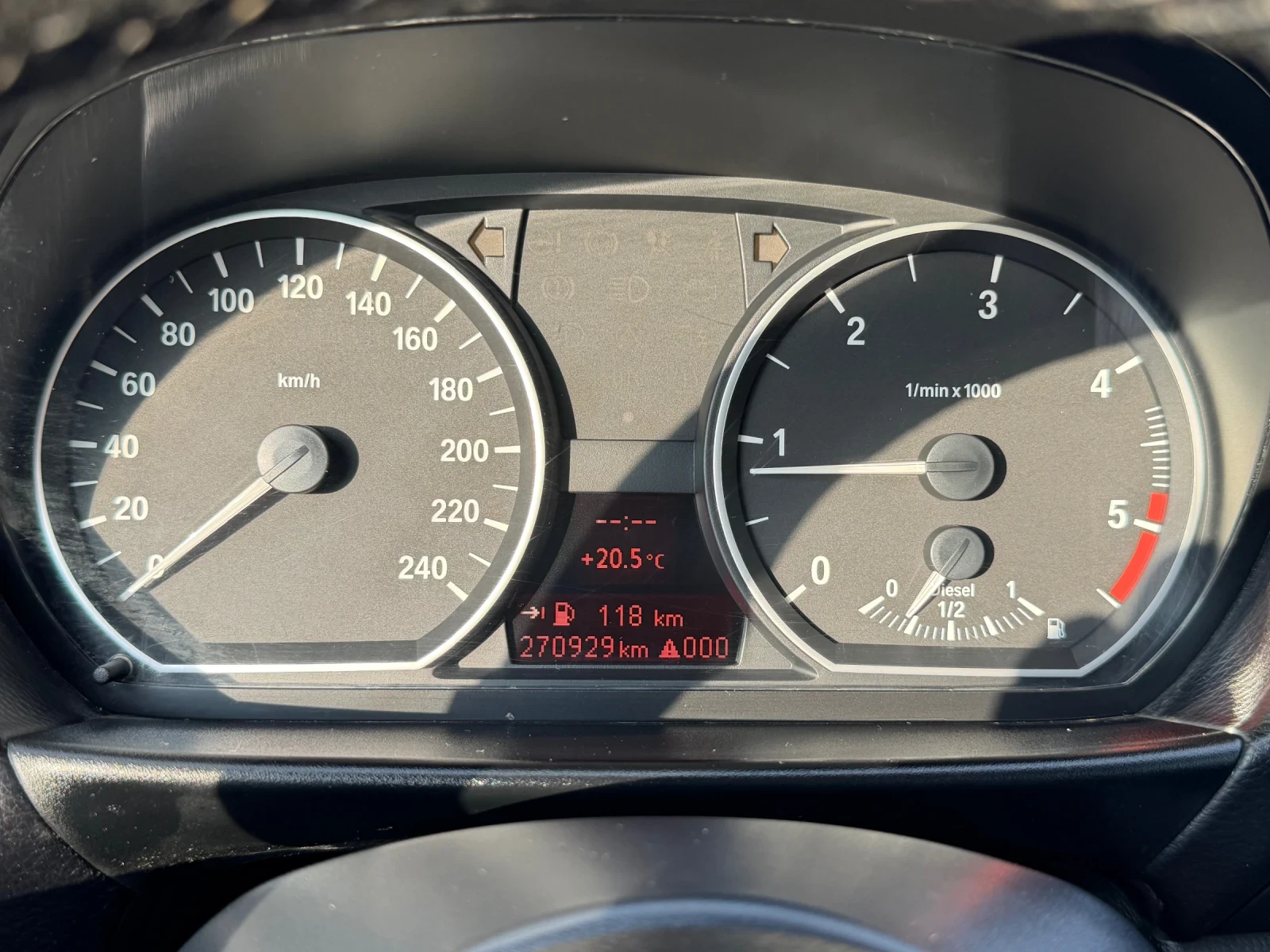 BMW 116 Diesel /// Top ///, снимка 9 - Автомобили и джипове - 55436697