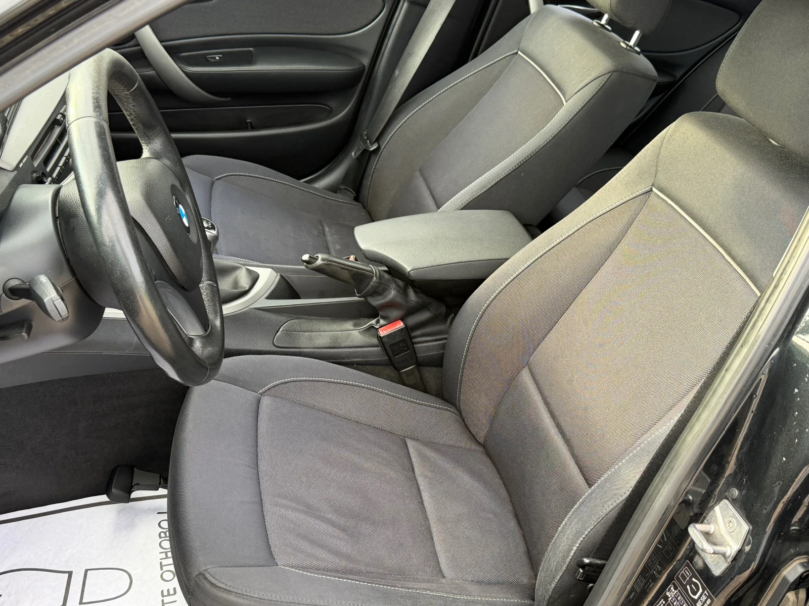 BMW 116 Diesel /// Top ///, снимка 14 - Автомобили и джипове - 55436697