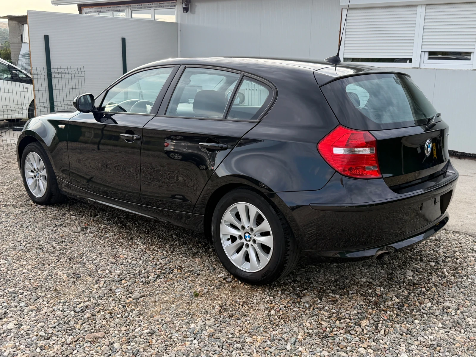 BMW 116 Diesel /// Top ///, снимка 5 - Автомобили и джипове - 55436697