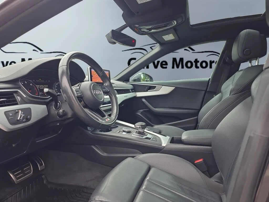 Audi A5 Progressiv, снимка 10 - Автомобили и джипове - 55472690