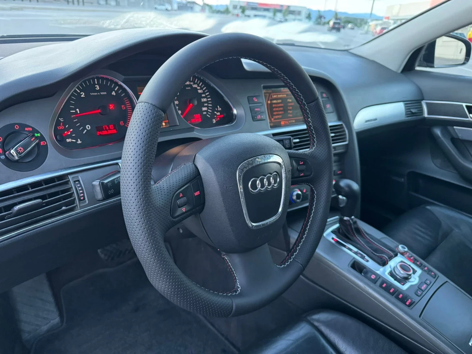 Audi A6, снимка 12 - Автомобили и джипове - 55536308