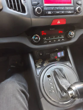 Kia Sportage 2.0, снимка 9