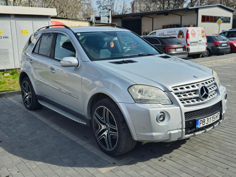 Mercedes-Benz ML 280 AMG 4-Matic FACELIFT, снимка 2 - Автомобили и джипове - 49455536