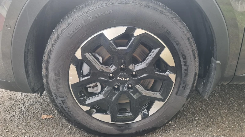 Kia Sorento, снимка 14 - Автомобили и джипове - 53096288