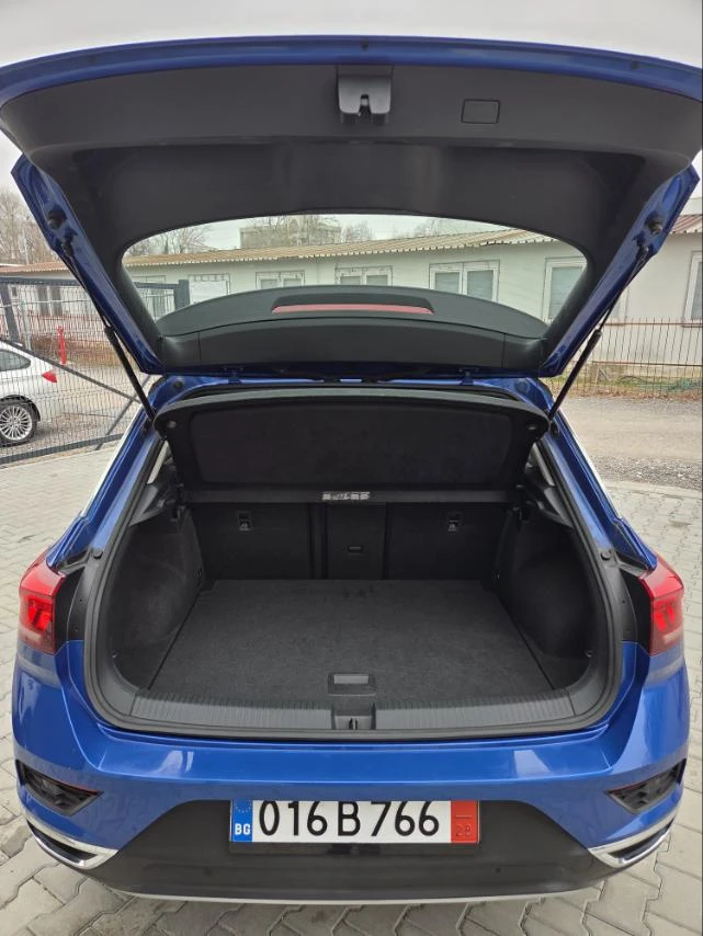 VW T-Roc Highline 2.0TDI 4X4, снимка 7 - Автомобили и джипове - 53655410