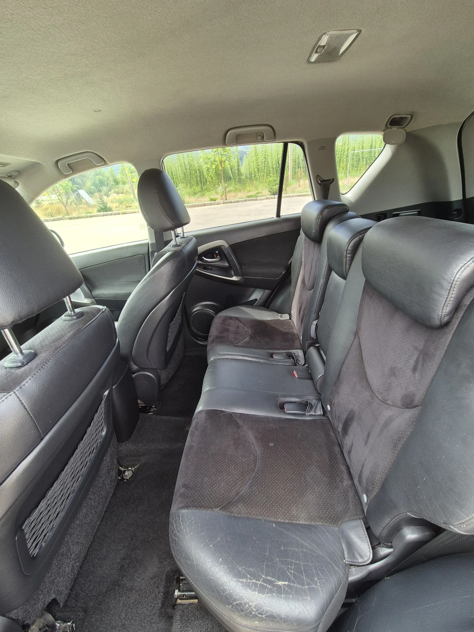 Toyota Rav4 2.2 | Mobile.bg — изображение 15