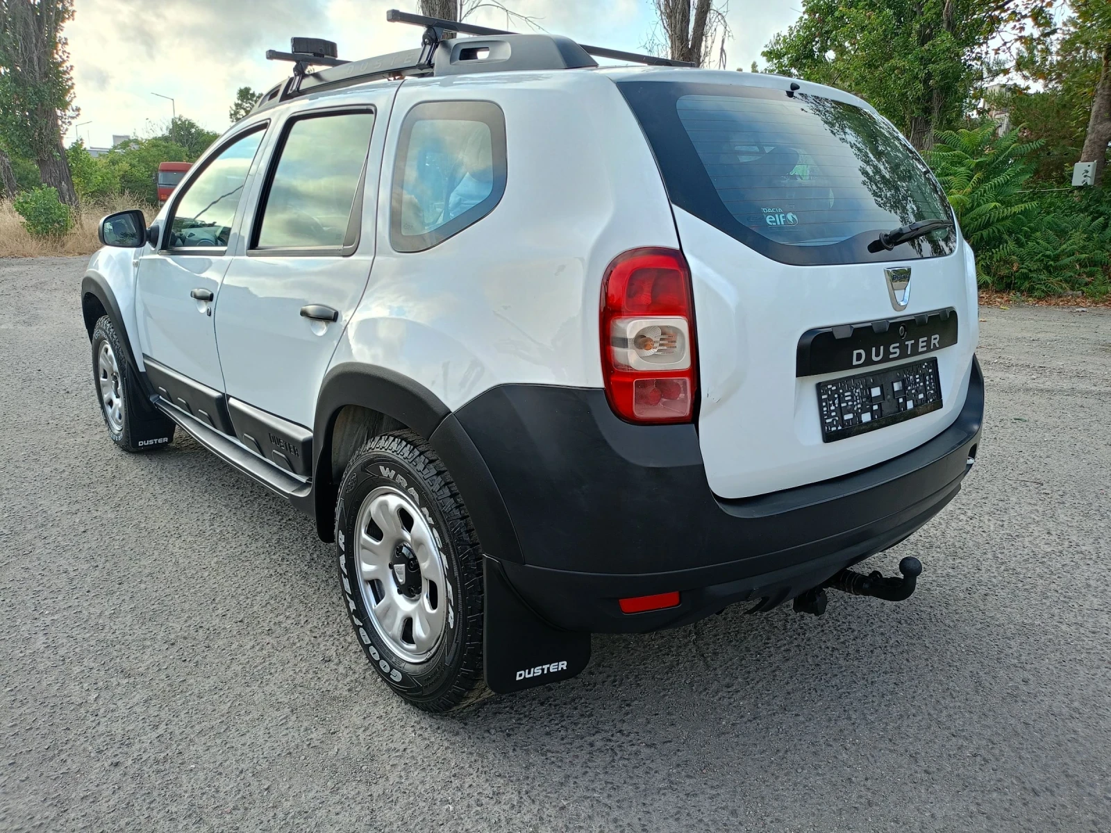 Dacia Duster 1.5 dci 110 h/p 4x4 - изображение 3