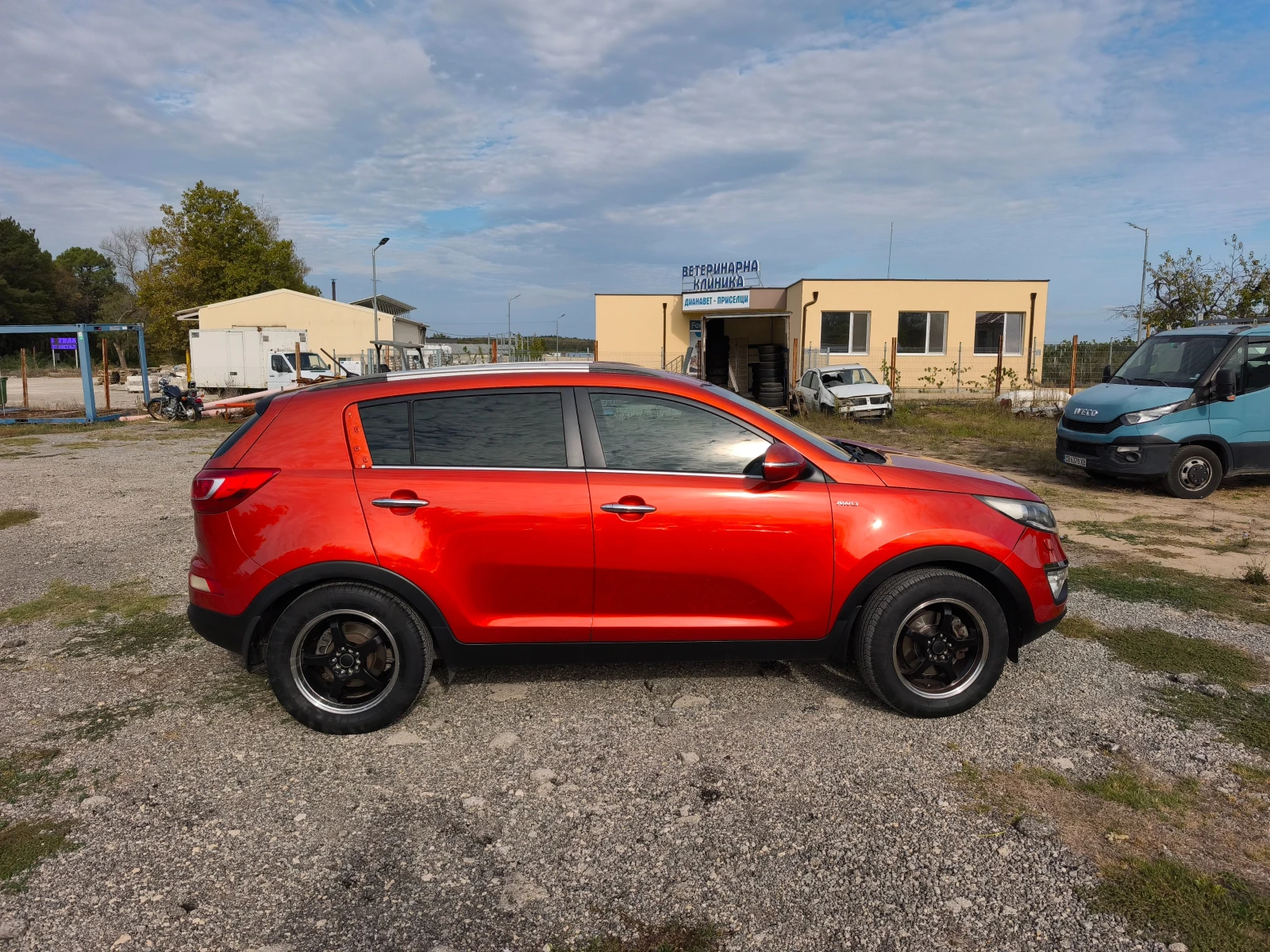 Kia Sportage 2.0 - изображение 2