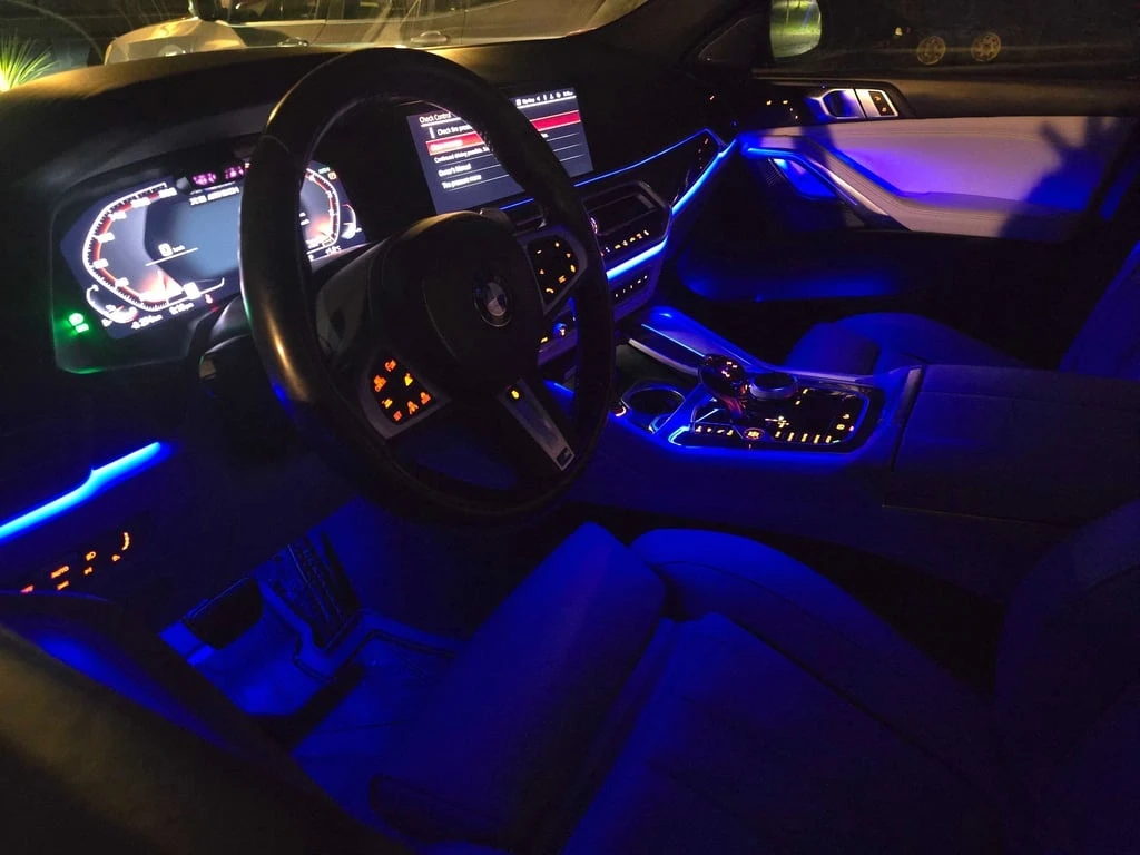 BMW X6 * M50i * CARFAX *    | Mobile.bg   11