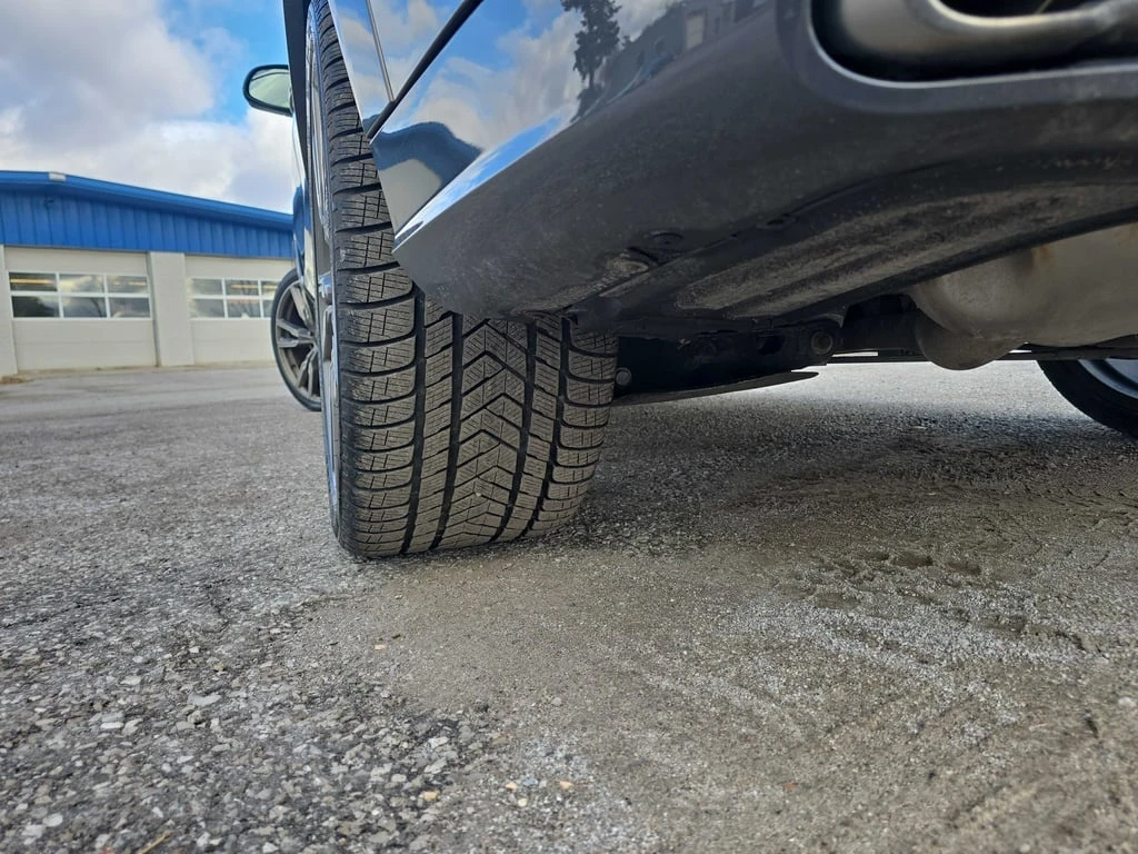 BMW X6 * M50i * CARFAX *    | Mobile.bg   17