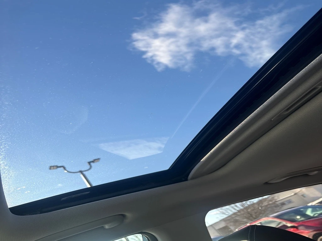 Hyundai Kona LUXURY AWD * * CARFAX * * ���� ������ * *  | Mobile.bg � ����������� 14