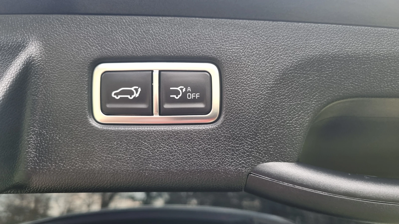 Kia Sorento 2.5T, снимка 15 - Автомобили и джипове - 53096288