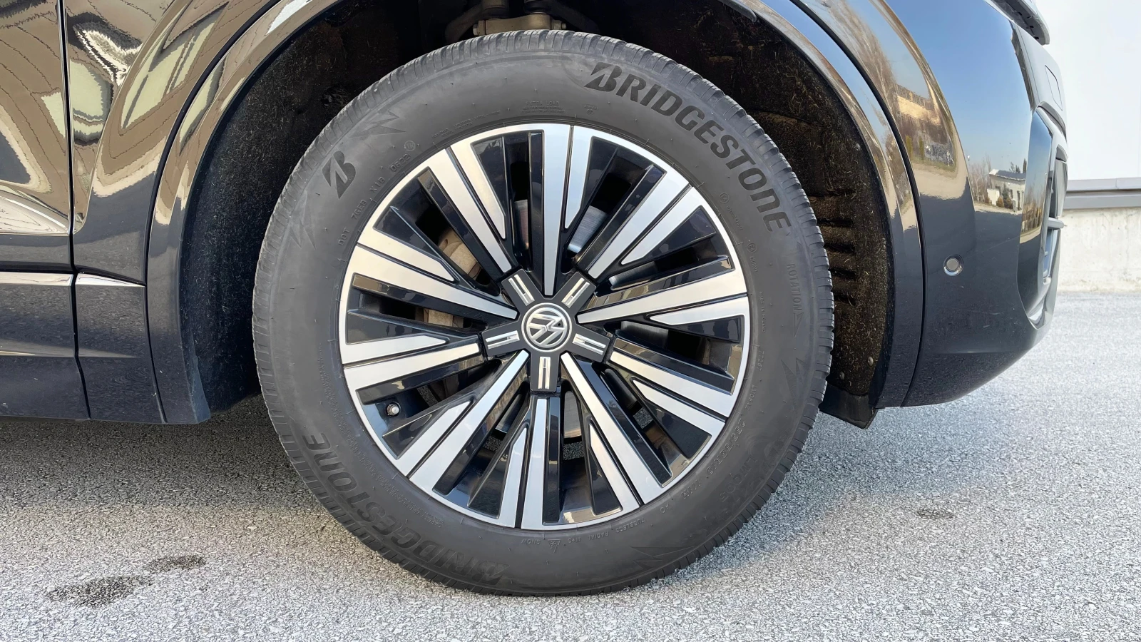 VW Touareg R-line V6 TDI 4MOTION, снимка 16 - Автомобили и джипове - 53710895