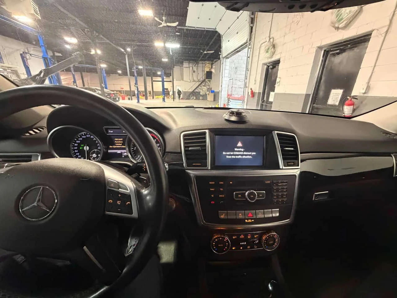 Mercedes-Benz ML 350 * BlueTEC * ПОДГРЕВ * ОТ ПРЕДСТАВИТЕЛСТВО, снимка 9 - Автомобили и джипове - 53866550