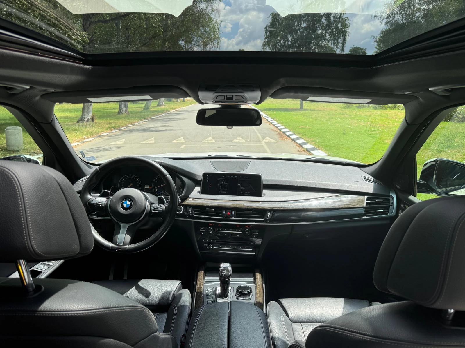 BMW X5 3.5i XDrive* M pack* Head up* Soft close , снимка 10 - Автомобили и джипове - 54121042